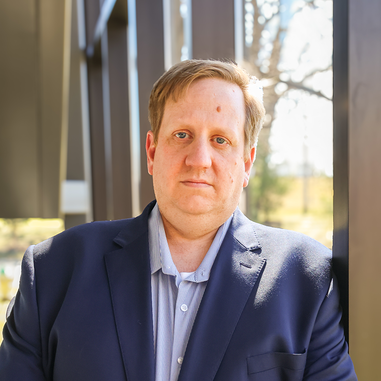 Timothy Nolan Headshot Photo